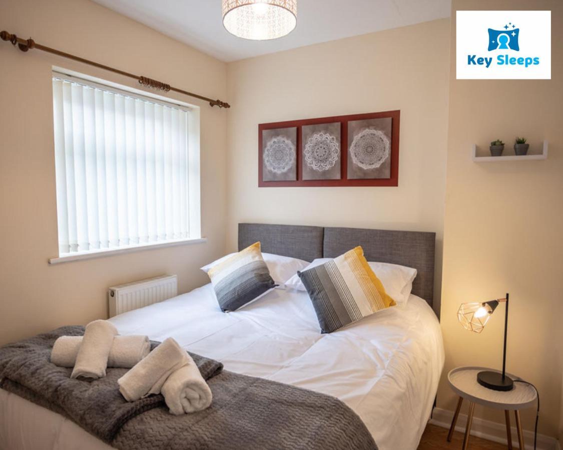 Beachside Family Staycation At Keysleeps - Pembrokeshire - Free Parking Pembroke Dock Zewnętrze zdjęcie