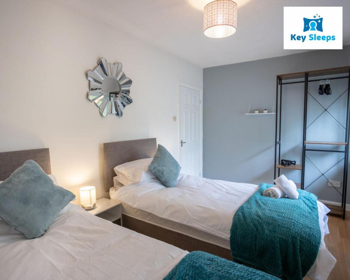 Beachside Family Staycation At Keysleeps - Pembrokeshire - Free Parking Pembroke Dock Zewnętrze zdjęcie